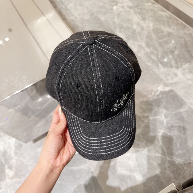 Louis Vuitton Caps